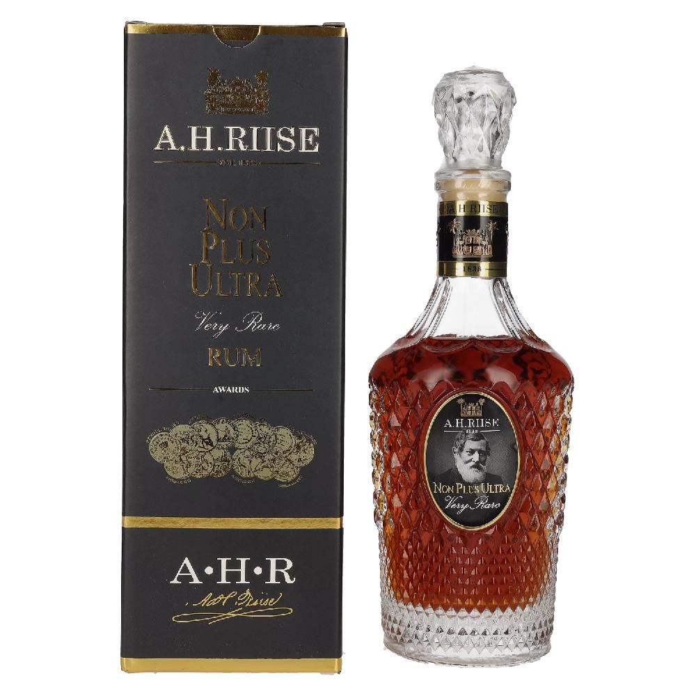 delicando A.H. Riise NON PLUS ULTRA Very Rare Rum - Old Edition 42% Vol. 0 7l in Geschenkbox Wochenangebot